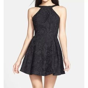 KEEPSAKE THE LABEL “Take it All” Black Lace Overlay Open Back Mini LBD Size S